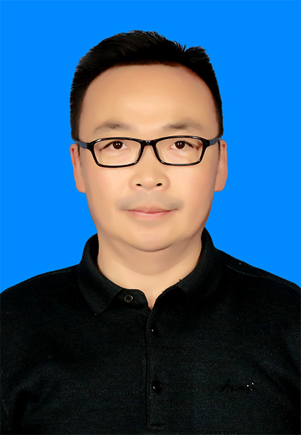 沈涛.jpg